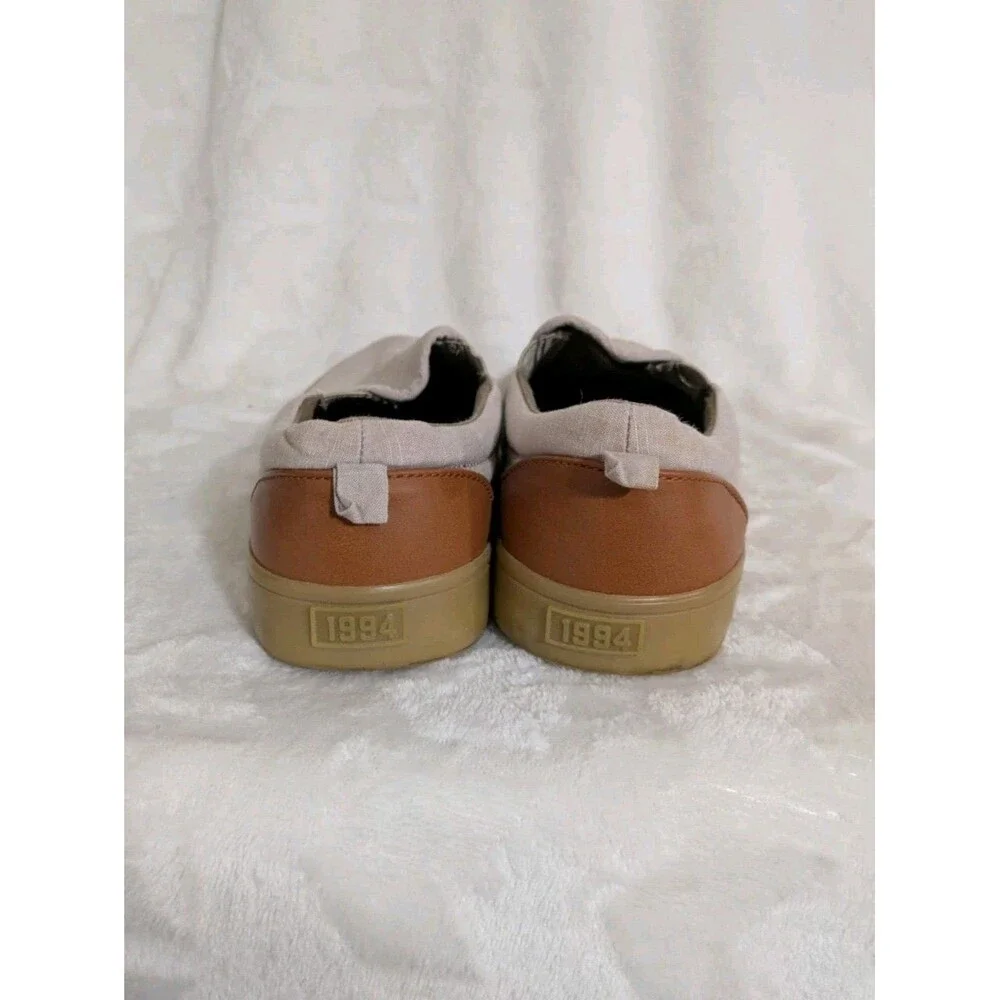 Youth Boy's Old Navy Slip On Canvas Sneakers - Size 6